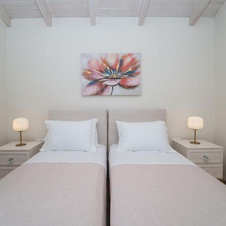 Vincenzo Suites Nydri  Ngoại thất bức ảnh