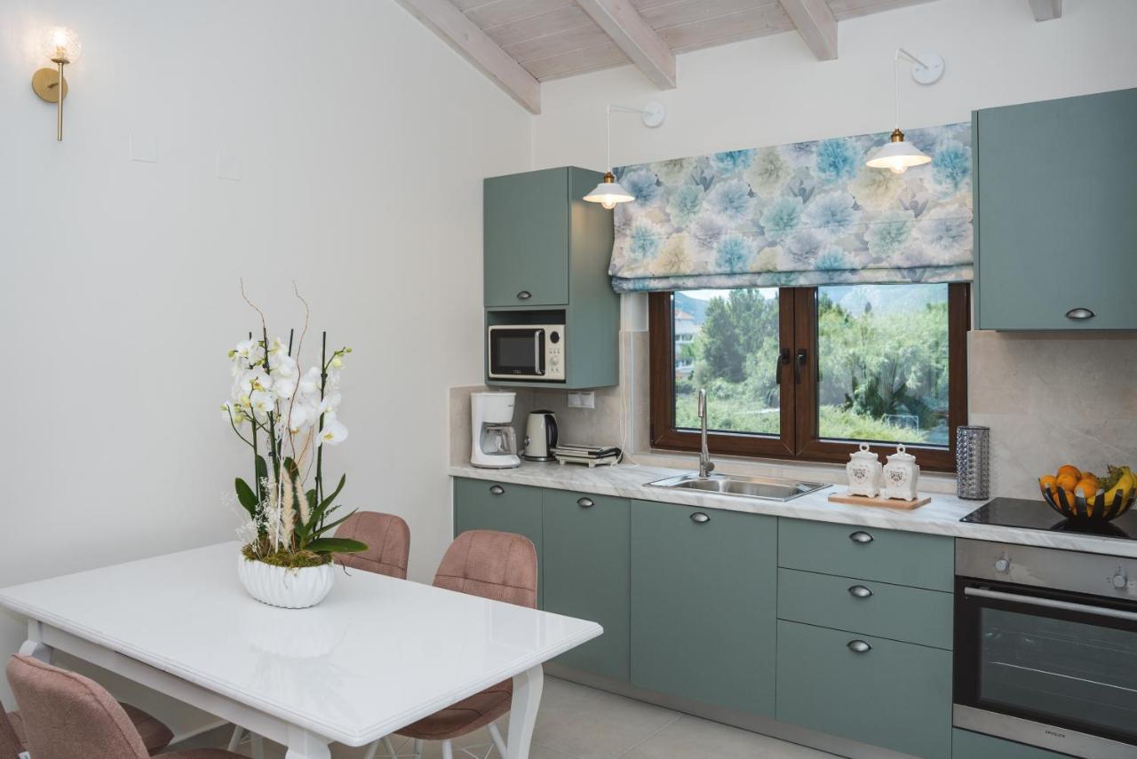Vincenzo Suites Nydri  Ngoại thất bức ảnh