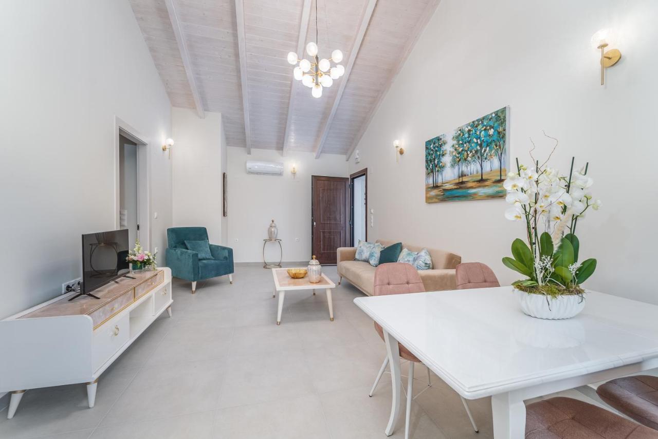 Vincenzo Suites Nydri  Ngoại thất bức ảnh
