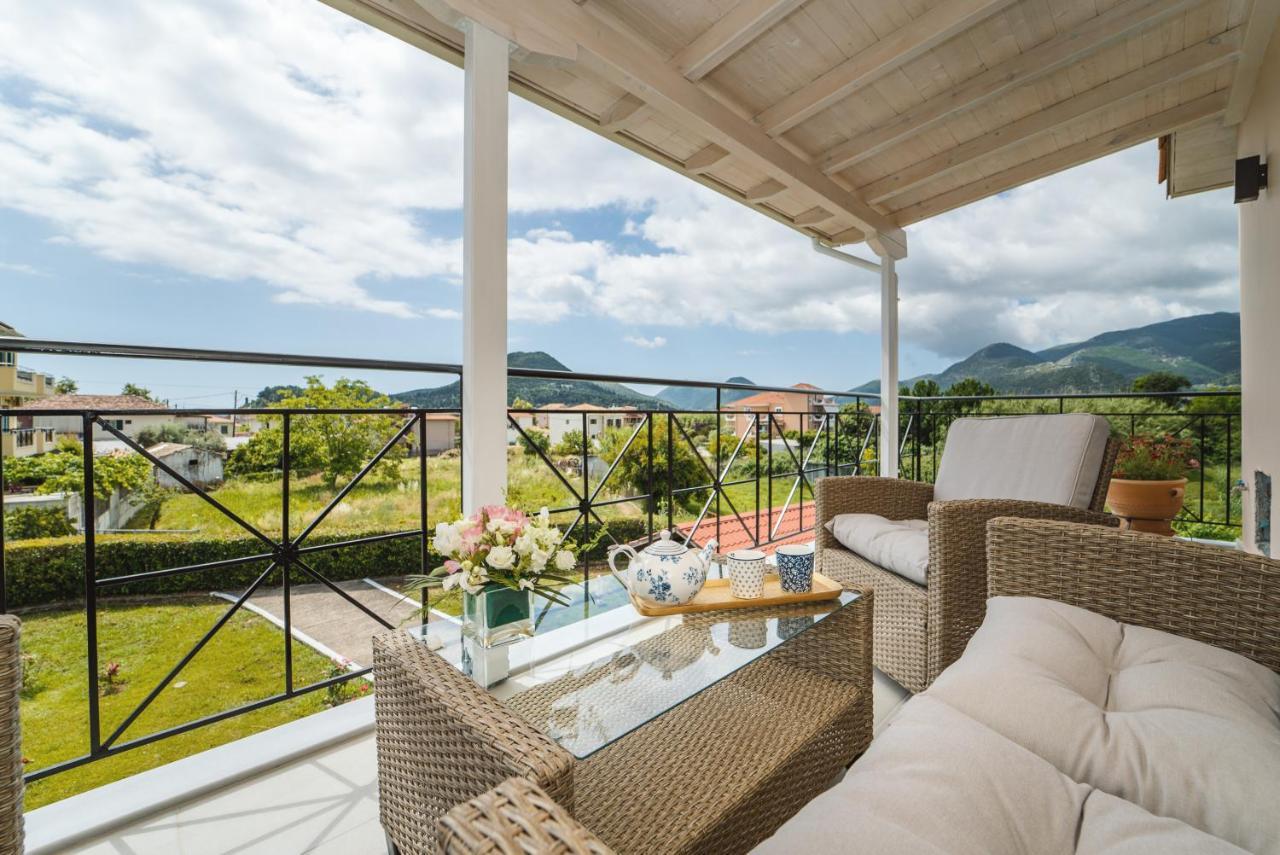 Vincenzo Suites Nydri  Ngoại thất bức ảnh