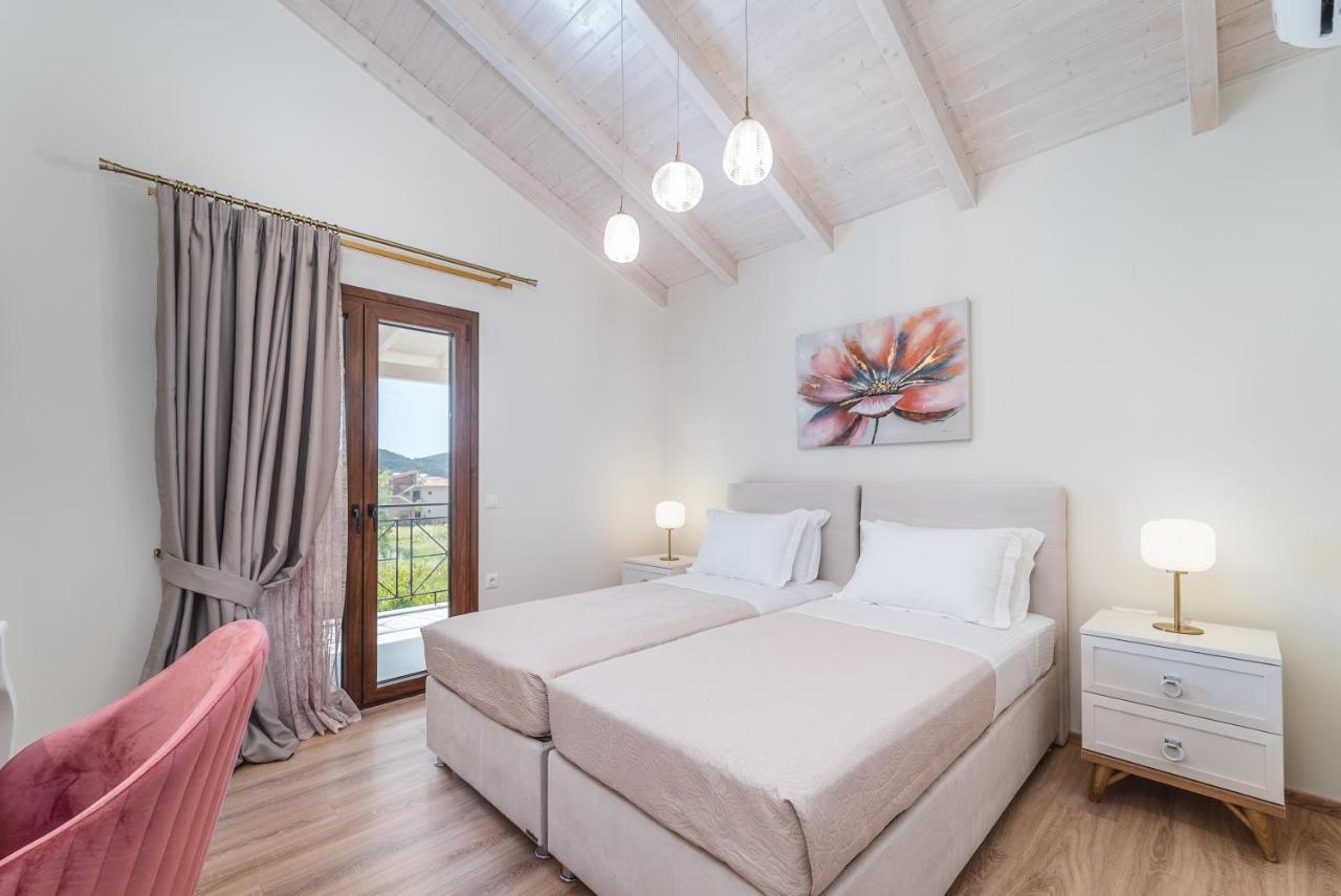 Vincenzo Suites Nydri  Ngoại thất bức ảnh